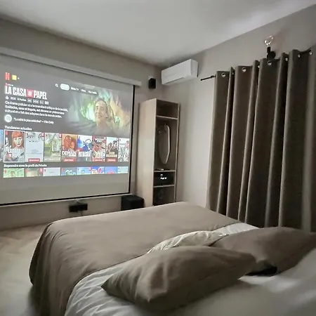 شقة فندقية Cinema